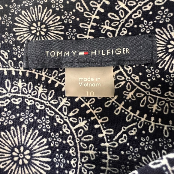Tommy Hilfiger Bell Sleeve Navy Blue and White Print Dress - Size 10 - Picture 6 of 9